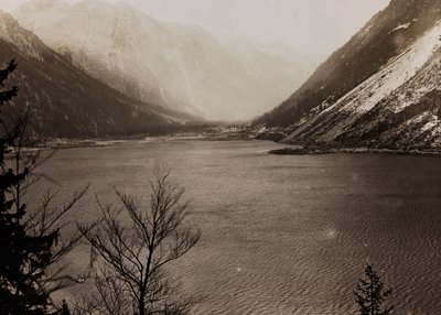 Albumi "Oma maailmansota - muistoja Lounaisrintamasta Kärntenissä, Italiassa, Trentino-Alto Adigessa) 31.3.1915-12.11.1918 - Josef Zohlen Wien": Tagliamento (m/w kuva) tekijältä Josef Zohles