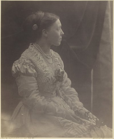 Anne Thackeray Ritchie, toukokuu 1870. tekijältä Julia Margaret Cameron