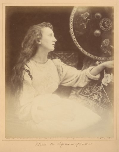 Elaine, Lilja – Astolatin neito tekijältä Julia Margaret Cameron