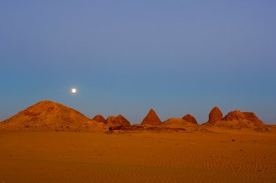 Taharka-pyramidi, Aspelta-pyramidi, 25. dynastian hautausmaa, Nuri, Sudan, Nubia, Nub..., 2007 (kuva) (kuva) tekijältä Kenneth Garrett