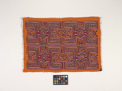 Paitapaneeli (Mola) (kuva) tekijältä Kuna Indian Culture