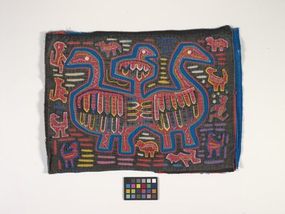 Panou cămașă (Mola) (foto) finlandez tekijältä Kuna Indian Culture
