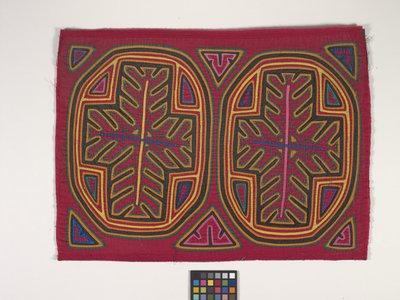 Paitapaneeli (Mola) (kuva) tekijältä Kuna Indian Culture