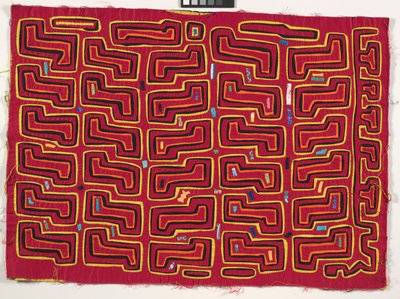 Shirt Panel (mola), n. 1950 (applikoitu puuvilla) tekijältä Kuna Indian Culture