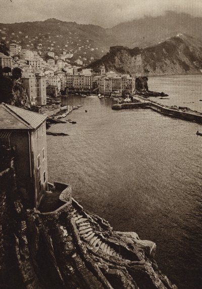 Italia: Camogli, Riviera (valkoinen kuva) tekijältä Kurt Hielscher