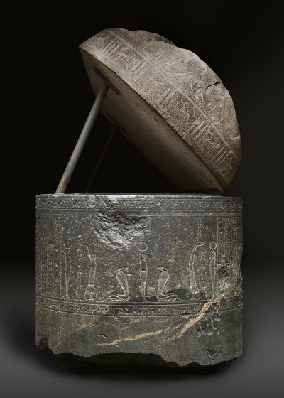 Wenneferin sarkofagi, 380-332 eKr. (graniitti) tekijältä Late Period Egyptian