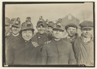 Breaker Boys Pennsylvanian hiilikaivoksessa tekijältä Lewis Wickes Hine