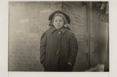 Mary Horn, Hartford, Connecticut, maaliskuu 1909 tekijältä Lewis Wickes Hine