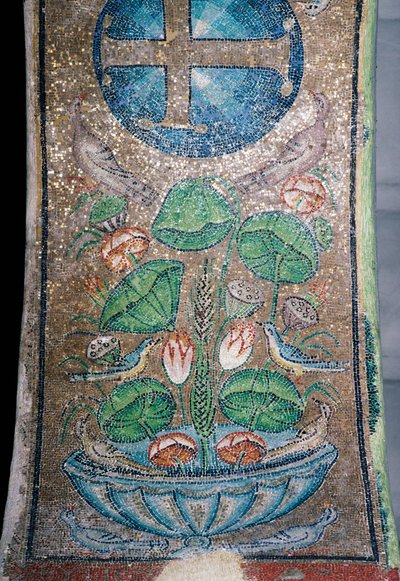Kukat ja linnut, mosaiikki Panagia Ahiropiitosin tai Panagia Acheiropoietoksen varhaiskristillisessä kirkossa, jota kutsutaan myös Achiropitaksi (jota ei ole luotu ihmiskäsillä), Thessaloniki, Keski-Makedonia, Kreikka, 500-luku (kuva) tekijältä Unbekannt Unbekannt