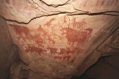 Metsästyskohtauksia kuvaava maalaus, Saharan kalliotaide, Enneri Tougwi, Tibesti, Tšad tekijältä Unbekannt Unbekannt