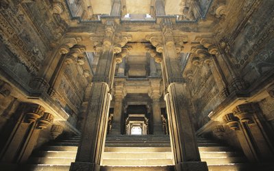Escala cap a Dada Hari Baoli stepwellfinnish tekijältä Unbekannt Unbekannt