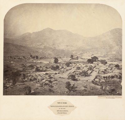 Näkymät Mysoressa: Bhoganarasimhaswamis-temppeli, linnake, Devarayadroog..., 1862-1865. tekijältä Lieutenant Colonel Henry Dixon