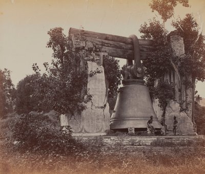 Big Bell, Mandalay, Burma tekijältä Lord Henry Rawlinson