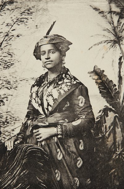 MARTINIQUE - Tyyppi- ja kreoliasu, n. 1920. tekijältä Louis Bauer
