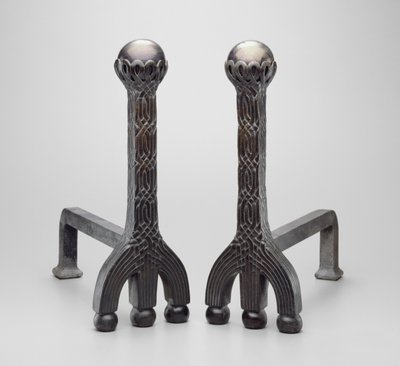 Andrautapari, n. 1892/1902 (pronssi muhkealla lasilla) tekijältä Louis Comfort Tiffany