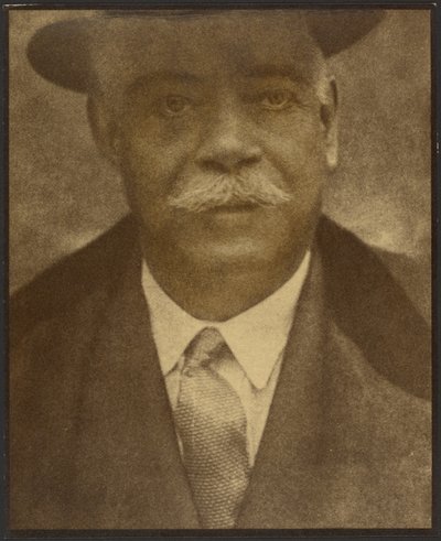  tekijältä Louis Fleckenstein