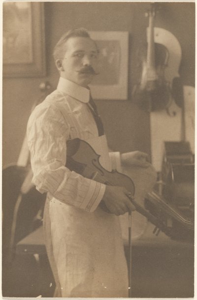  tekijältä Louis Fleckenstein