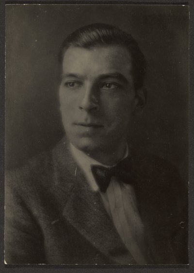  tekijältä Louis Fleckenstein