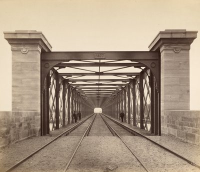 [Railroad Viaduct at La Fontaine-des-Eaux, Dinan], 1879-80 tekijältä Louis Lafon