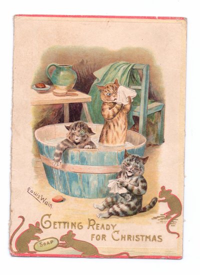 Viktoriaaninen joulukortti, jossa kaksi kissaa on kylpyammeessa kahden hiiren leikkiessä saippuapalalla, noin 1880. tekijältä Louis Wain