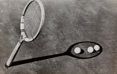 Tennismaila tekijältä Luigi Leoni