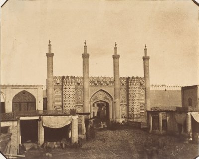 [The New Gate, Teheran], 1850-luku. tekijältä Luigi Pesce