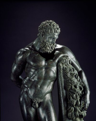 Kreikkalainen taide: "" Herakles levossa"" Yksityiskohta. Lysippe Sikyonelaisen (395-305 eKr.) pronssiveistos 4. vuosisadalla eKr. Ercole Curinon pyhäköstä, Sulmonasta. Museo Nazionale Archeologico, Chieti Italia - Herakles (Hercules) lepää - Yksityiskohta tekijältä Lysippos (attributed to)