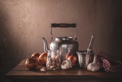 Maalaishenkinen keittiön asetelma tekijältä Margareth Perfoncio