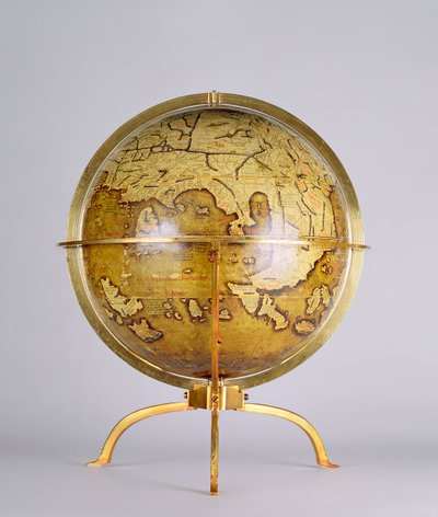 Terrestrial Globe, yksi parista, joka tunnetaan nimellä "Brixen" maapallo, n. 1522 (kynä ja muste, akvarelli ja guassi puulla) tekijältä Martin (c.1470 1521) (after) Waldsemuller