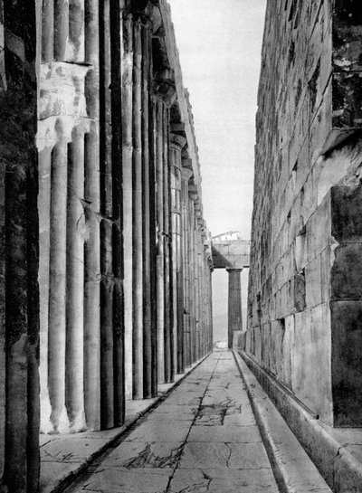 Parthenonin pohjoispuoli, Ateena, 1937. tekijältä Martin Hurlimann