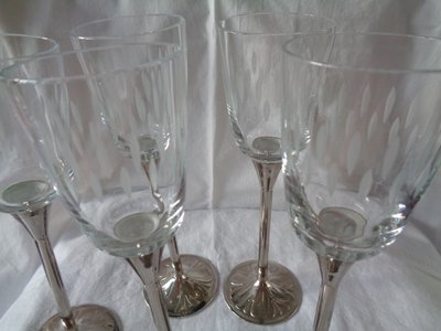 Stemware tekijältä Martina Konitzky
