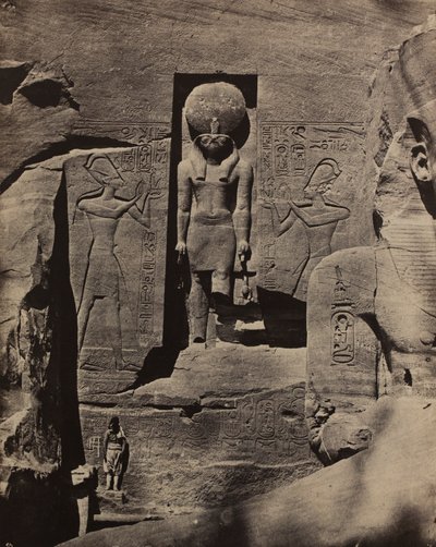 Abu Simbel, Veistoksia Spéos de Phrén sisäänkäynnissä tekijältä Maxime Du Camp