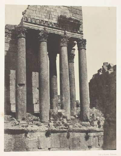 Baalbeck (Heliopolis), Jupiterin temppeli, näkymä kaakkoiskulmasta; Syyriaa tekijältä Maxime Du Camp