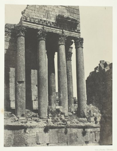 Baalbeck Heliopolis, Jupiterin temppeli, näkymä kaakkoiskulmasta, Syyria, 184951, painettu 1852. tekijältä Maxime Du Camp