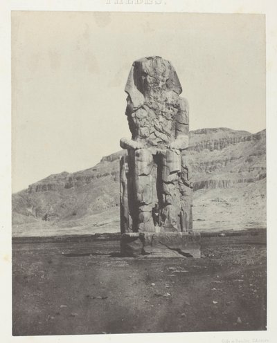 Gournah, Amenopht III:n monoliittinen kolossi; Thebe, levy 56 albumista "Egypte, Nubie, Palestine et Syrie" (1852). tekijältä Maxime Du Camp