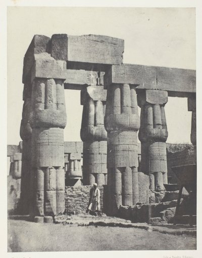 Luxor, palatsin pylväiden ryhmä; Thebes tekijältä Maxime Du Camp