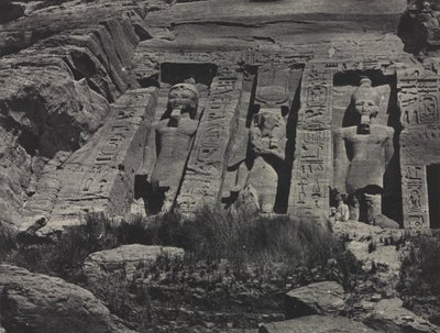 Kallioon hakatun Hathorin temppelin eteläosa, Abu Simbel tekijältä Maxime Du Camp