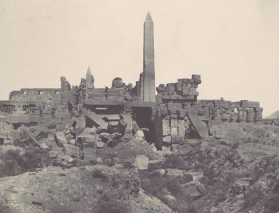Thebes. Karnakin palatsi. Granite Sanctuary ja Hypostyle Hall, 1850. tekijältä Maxime Du Camp