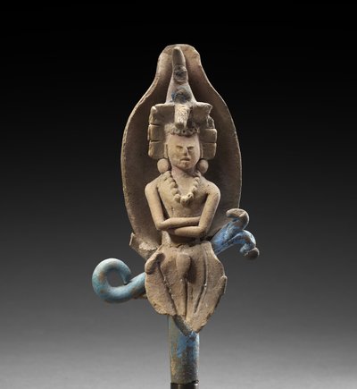 Maissijumala maissinkuoressa, AD 600-900 (keramiikka, jossa on jälkiä monivärisestä pigmentistä) tekijältä Mayan