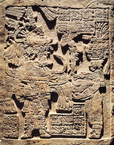 Stela, joka kuvaa ylipappia ja naista, Yaxchilanista tekijältä Mayan