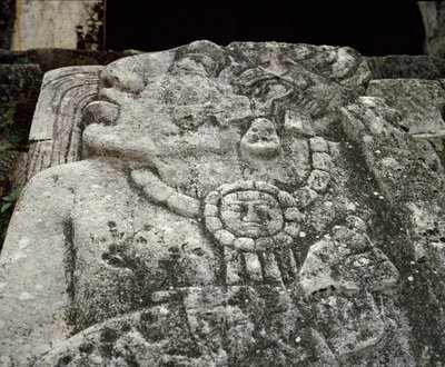 Stele talossa A, patio 2 palatsissa tekijältä Mayan