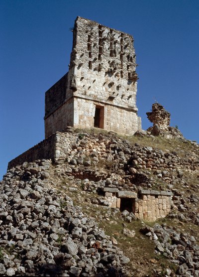 Mirador, 9. vuosisata tekijältä Mayan