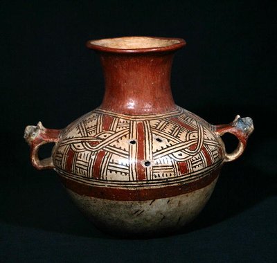 Hautausuurna reikillä Utatlanista (Cumarcaaj), Quiche, Guatemala, Keski-Amerikka, Post Classic Period (terrakotta) tekijältä Mayan Mayan