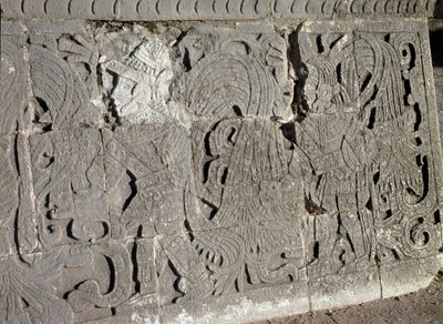 Suuri pallokenttä (750-1200) tekijältä Mayan Mayan