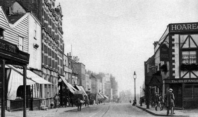 High Street, Highgate Village, Lontoo, 1926-1927. tekijältä McLeish