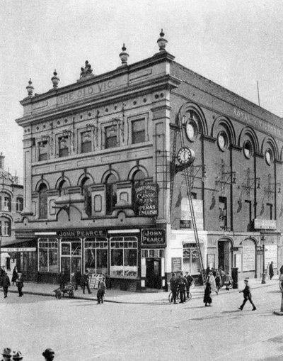 The Old Vic, Lontoo, 1926-1927 tekijältä McLeish