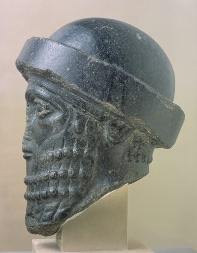 Kuninkaallinen pää, joka tunnetaan nimellä Hammurabin johtaja, Susa, Iran, 2. vuosituhannen alku, eaa. 1750 eKr. (dioriitti) tekijältä Mesopotamian