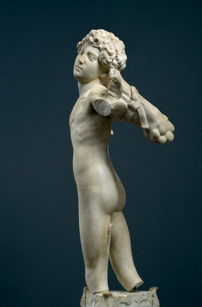 Nuori jousimies, n. 1490 (marmori) tekijältä Michelangelo Buonarroti