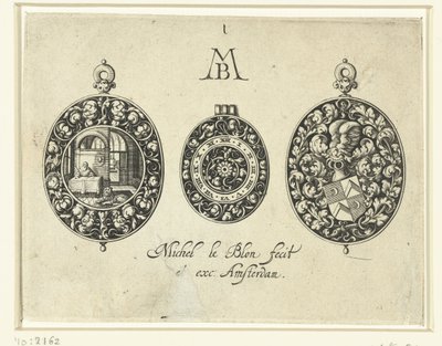 Kaksi kellokoteloa ja kellotaulu, n. 1620-26 tekijältä Michiel Le Blon