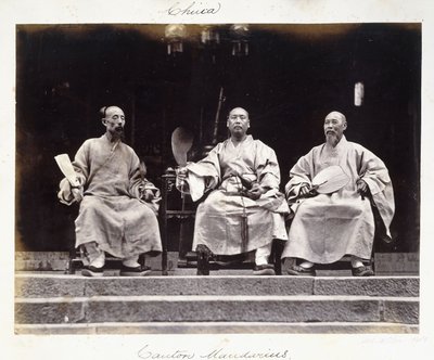 Canton Mandarins, noin 1860-luku, noin 1860-luku (albumiprintti) tekijältä Milton M. Miller